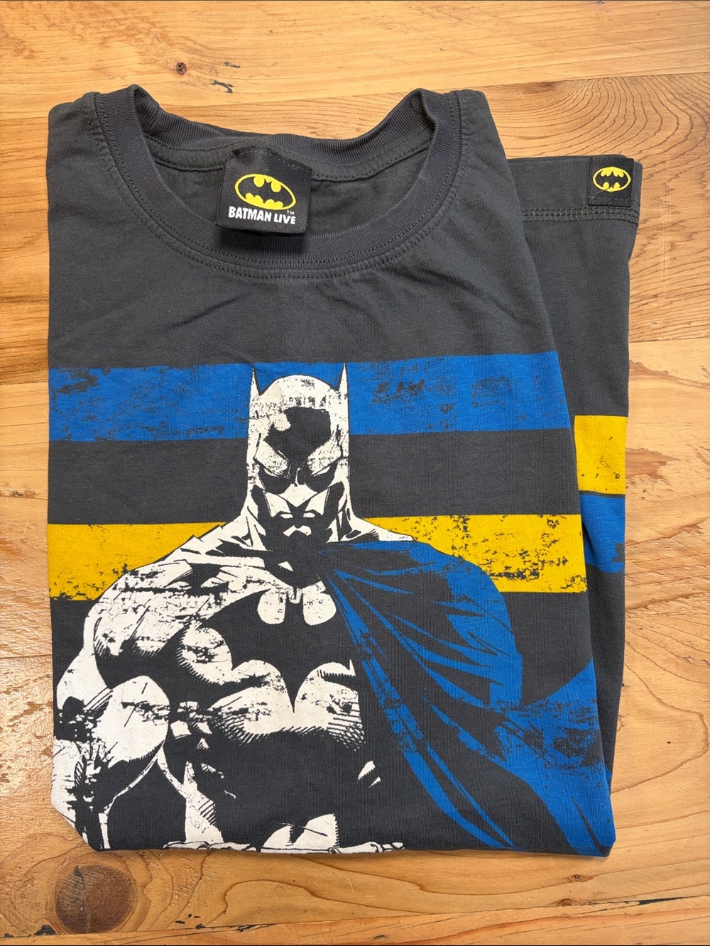 NWOT Batman Live Graphic Tee - Charcoal Gray